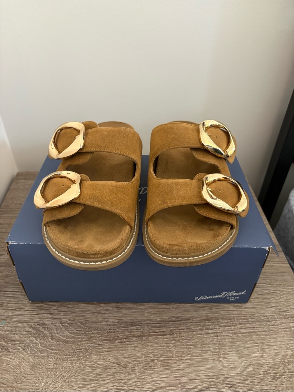 Universal Thread Ashton Sandals US 8
